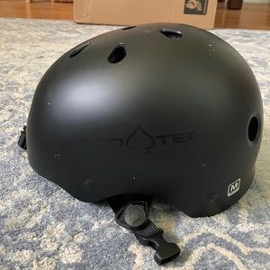 Pro-Tec skateboard helmet